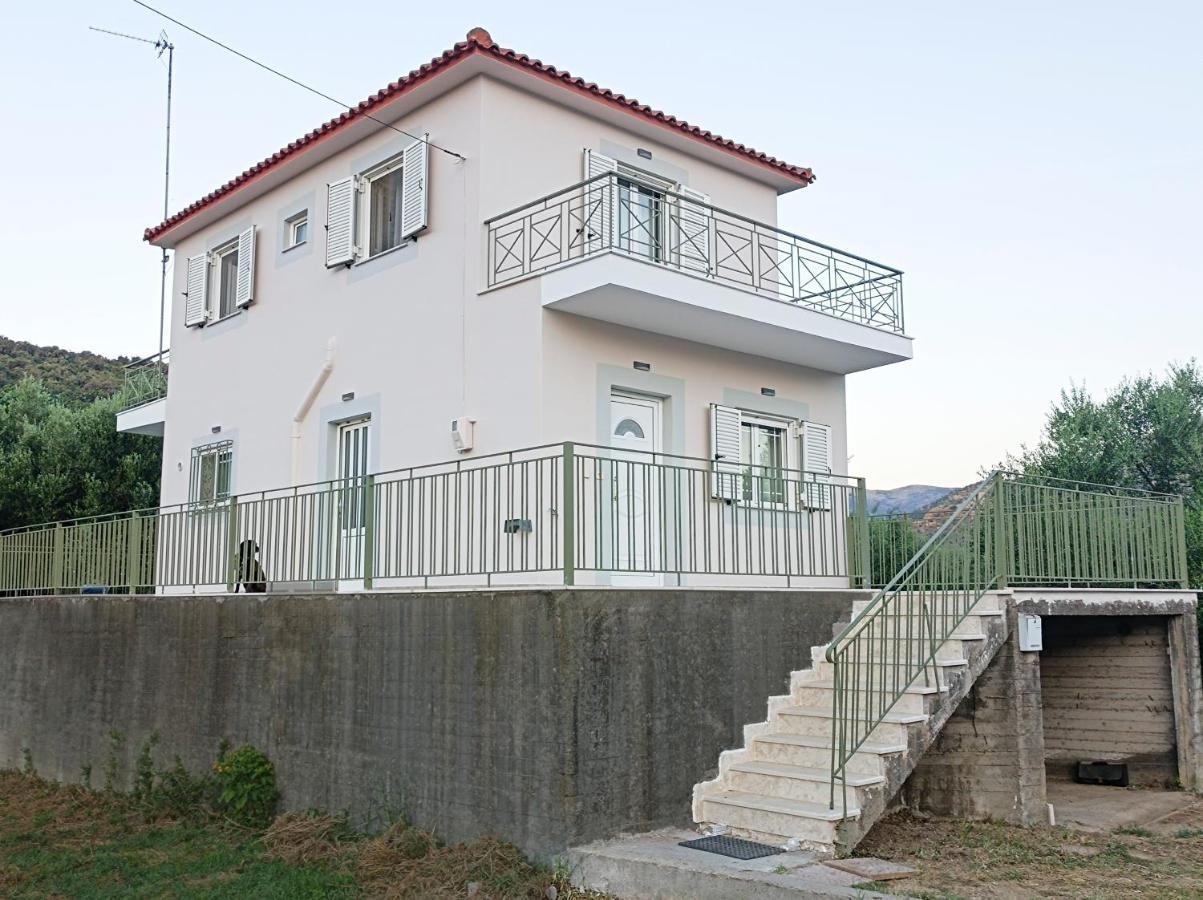Zoi'S Hοuse.Vacation Home In Mani Near Vathi Beach Εξωτερικό φωτογραφία