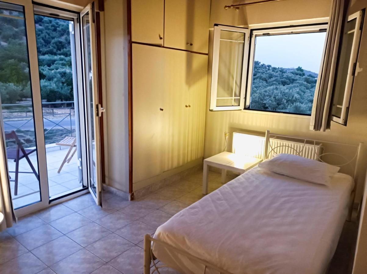 Zoi'S Hοuse.Vacation Home In Mani Near Vathi Beach Εξωτερικό φωτογραφία