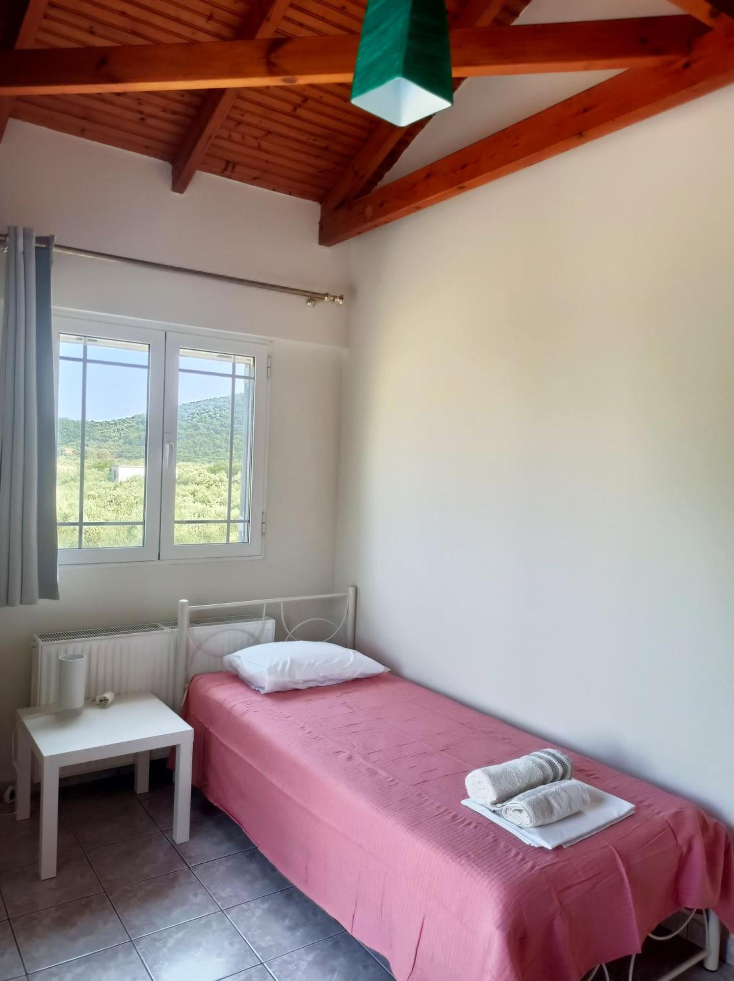 Zoi'S Hοuse.Vacation Home In Mani Near Vathi Beach Εξωτερικό φωτογραφία