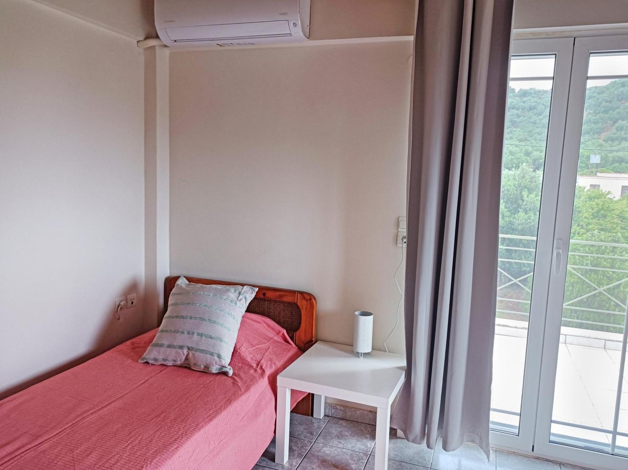 Zoi'S Hοuse.Vacation Home In Mani Near Vathi Beach Εξωτερικό φωτογραφία